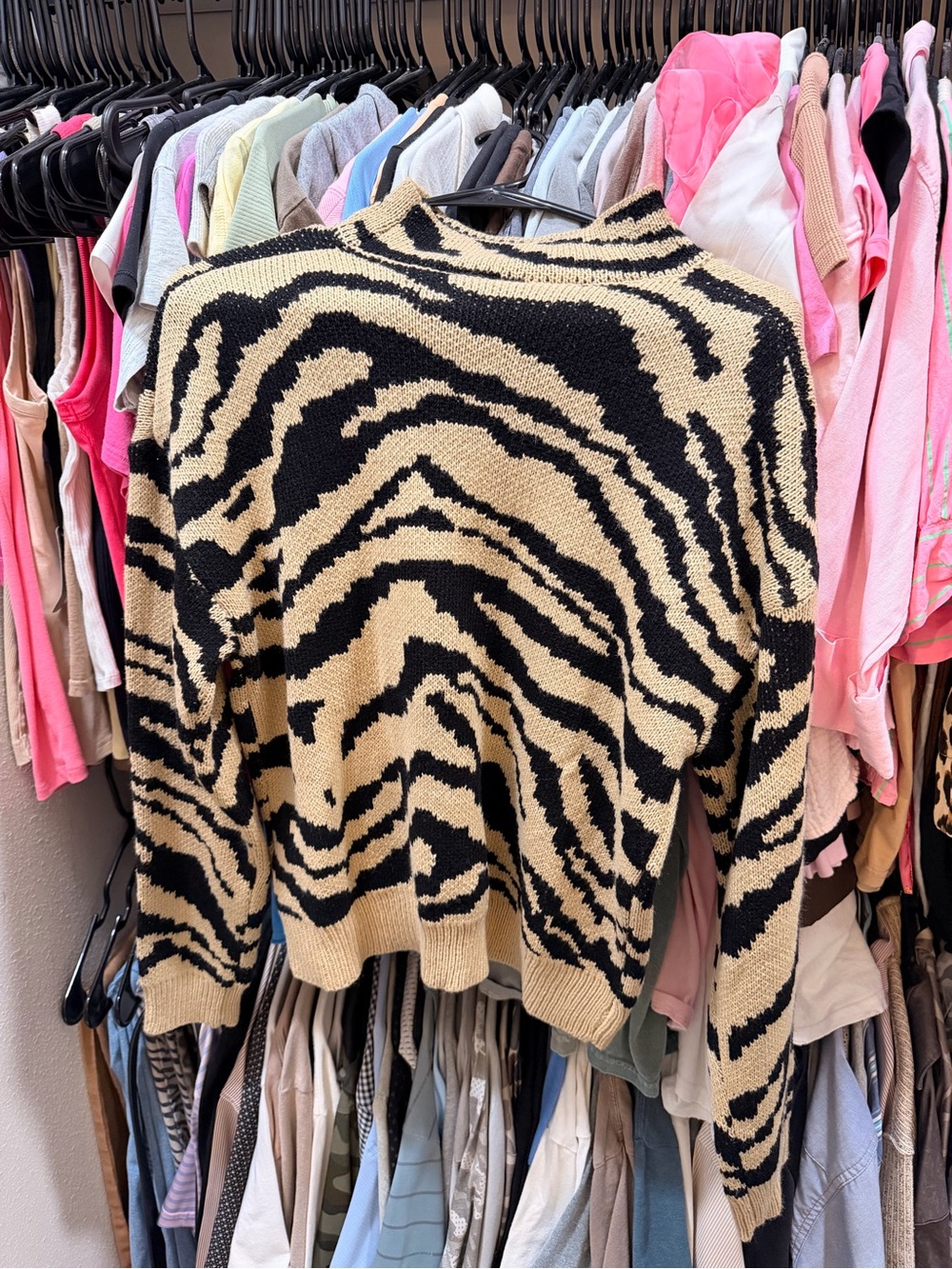 Womens Zebra-Print Crewneck Sweater in Black and Tan